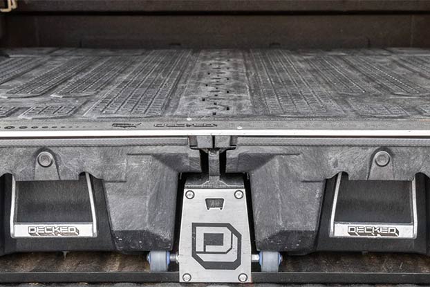 A Buyer’s Guide to Truck Bed Drawers